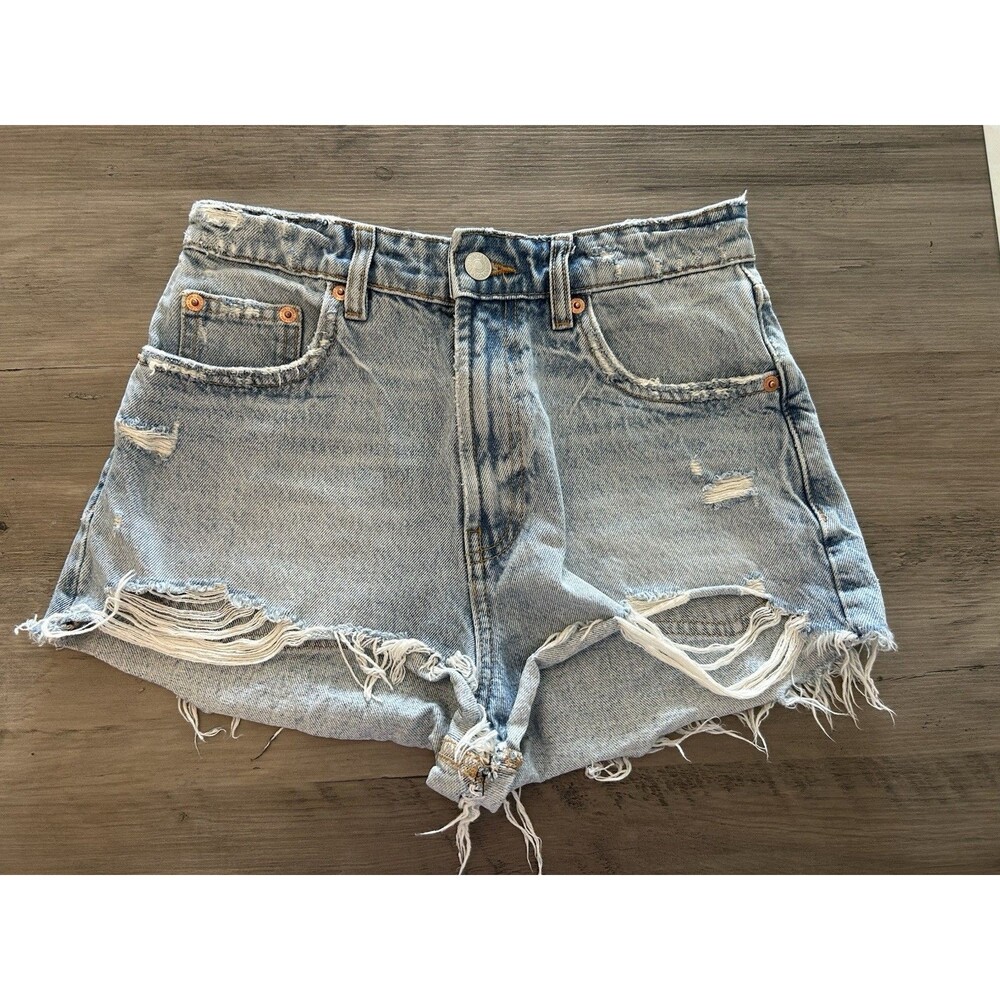 Zara Light Wash High Rise Cut Off Denim Shorts Blue Size 4
